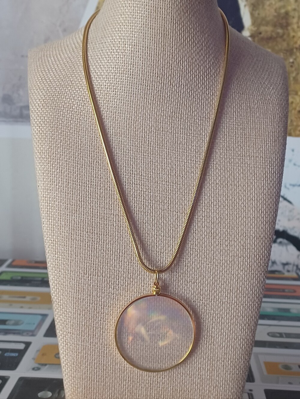 Vintage 80s 3D Hologram Rose Pendant Necklace Gold Tone Snake Chain ✨️ - Picture 3 of 5